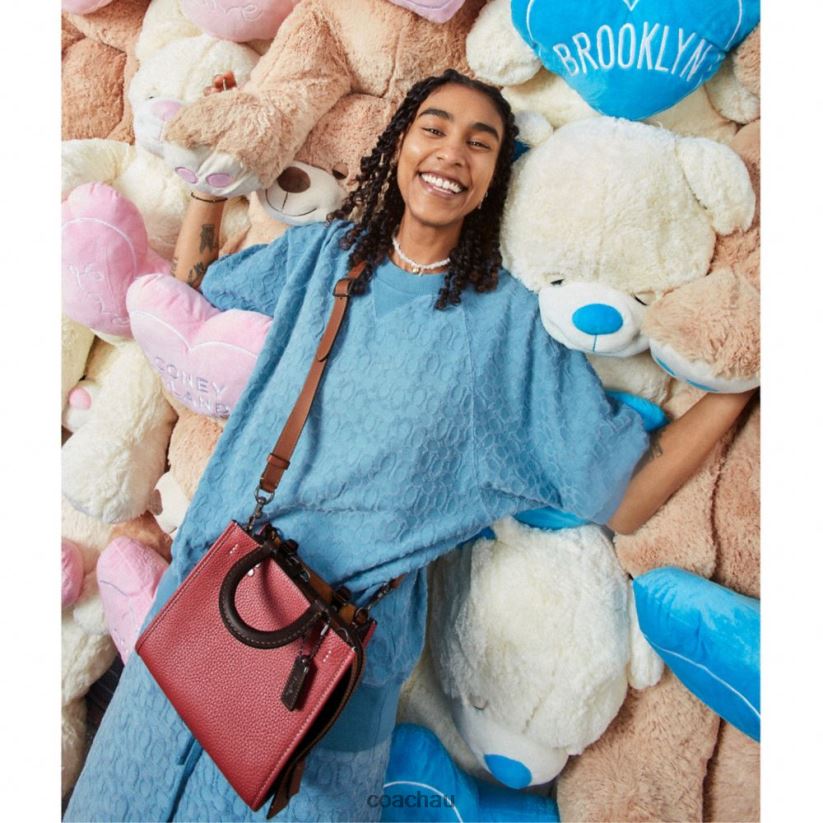 Coach Women ROGUE 20 IN COLORBLOCK REGENERATIVE LEATHER V5/Rouge Multi Z8JFB884